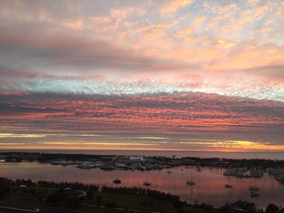Stunning View Close To Everything Gold Coast Bagian luar foto